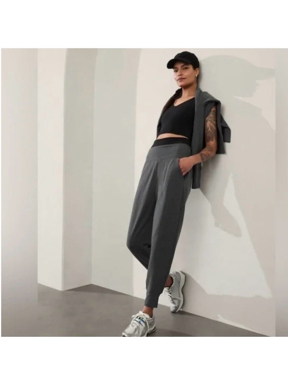 Athleta Jogger Pants Charcoal Green Petite Size 5